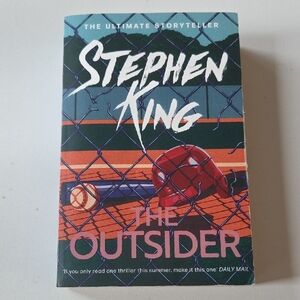Stephen King 'The Outsider' Book